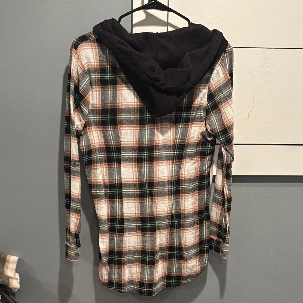 No Boundaries Green and Brown Plaid Shirt - Picture 3 of 3
